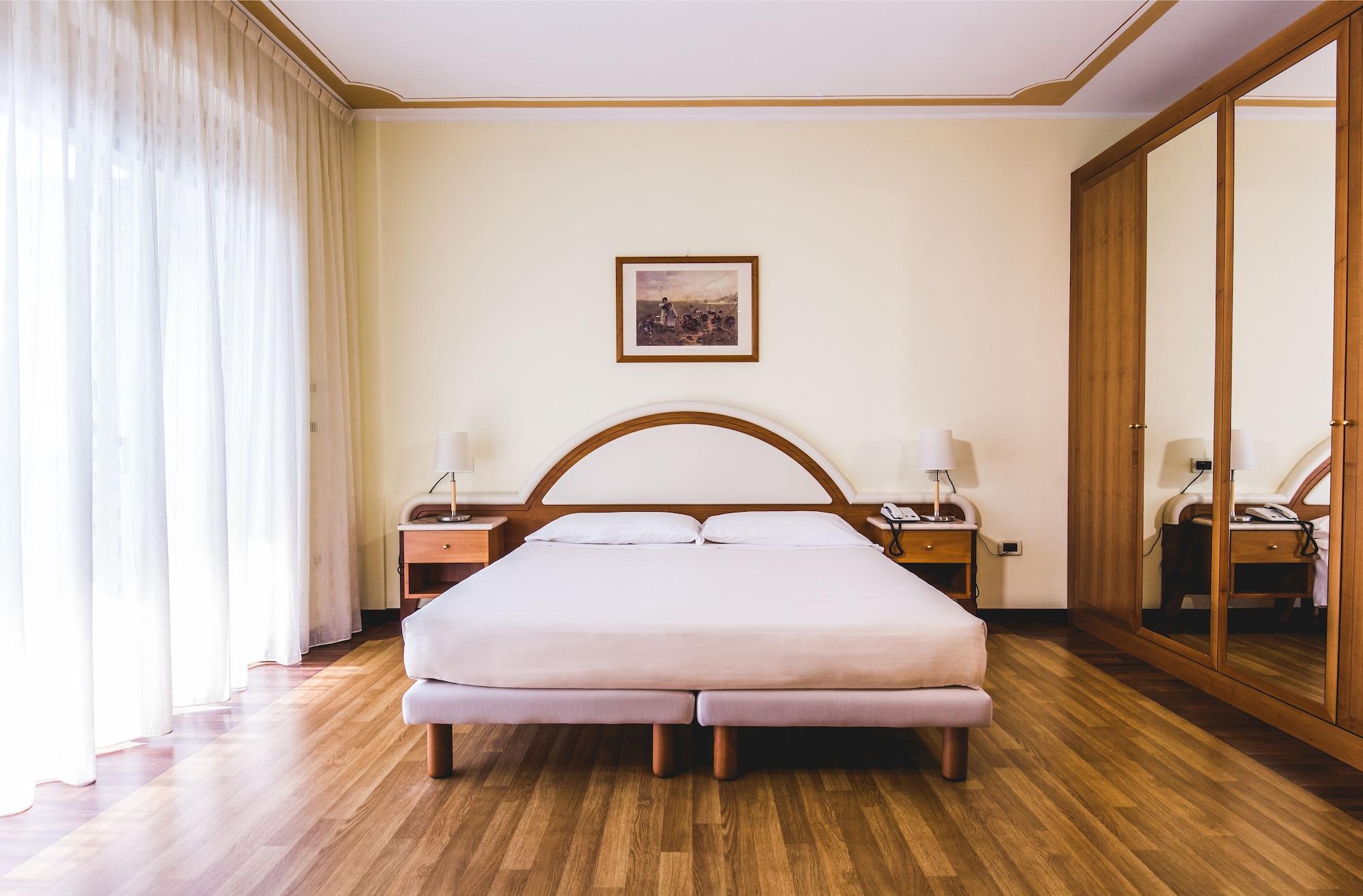 La Fonte Hotel Ome Ngoại thất bức ảnh