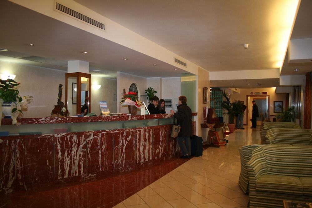 La Fonte Hotel Ome Ngoại thất bức ảnh