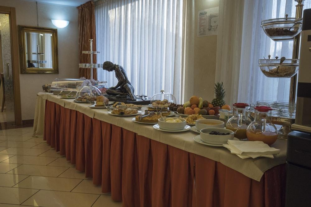 La Fonte Hotel Ome Ngoại thất bức ảnh