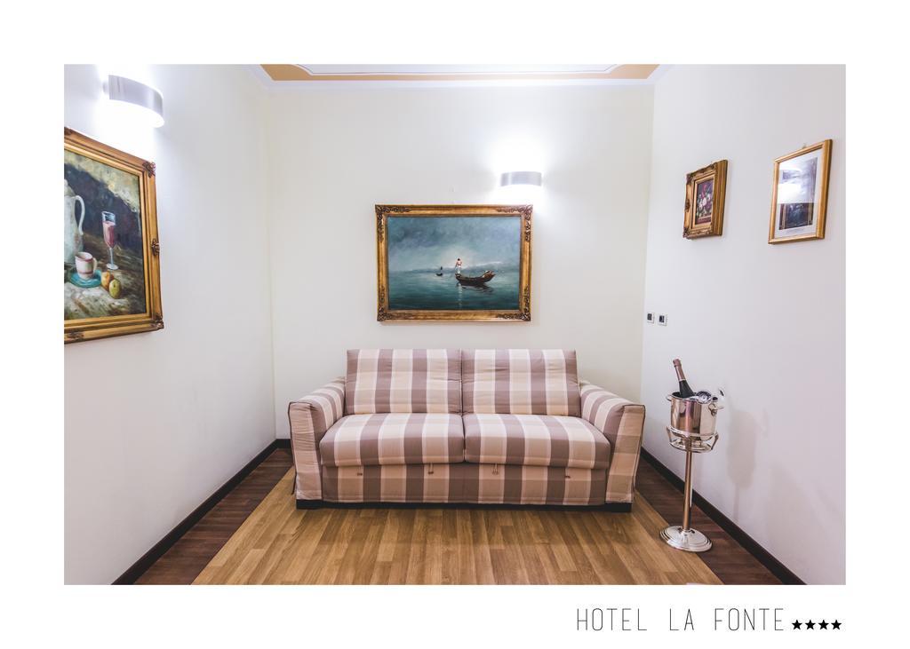 La Fonte Hotel Ome Ngoại thất bức ảnh