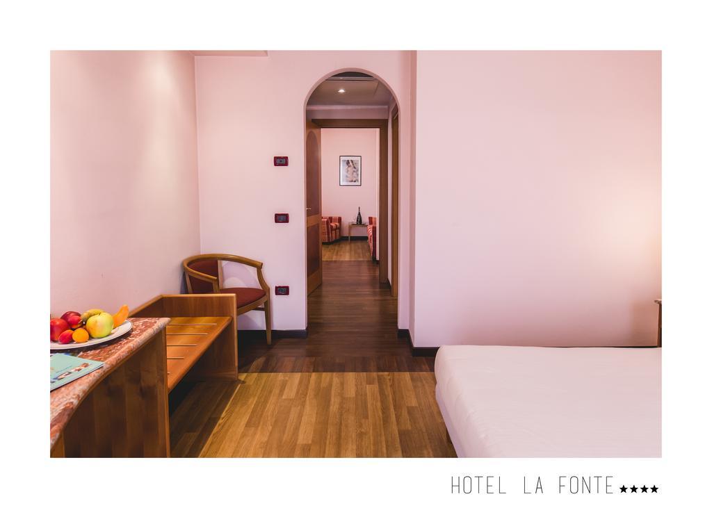 La Fonte Hotel Ome Ngoại thất bức ảnh