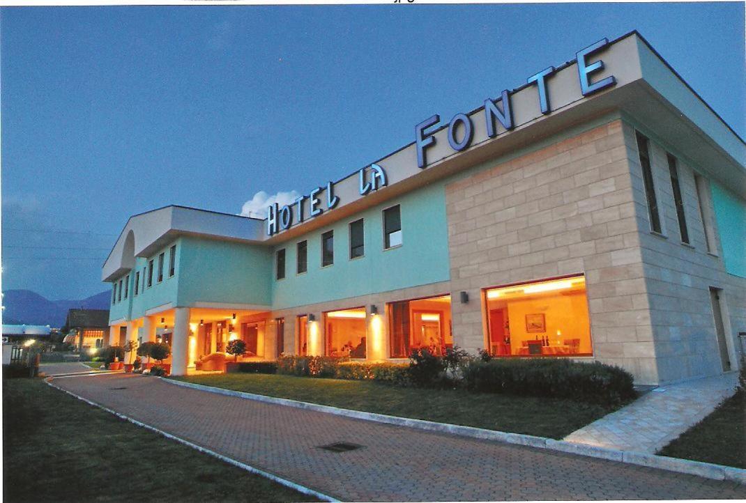 La Fonte Hotel Ome Ngoại thất bức ảnh
