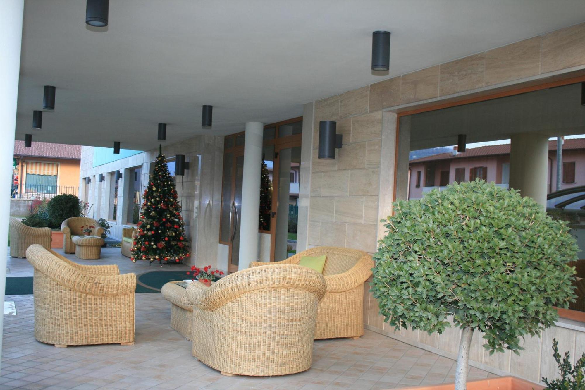 La Fonte Hotel Ome Ngoại thất bức ảnh