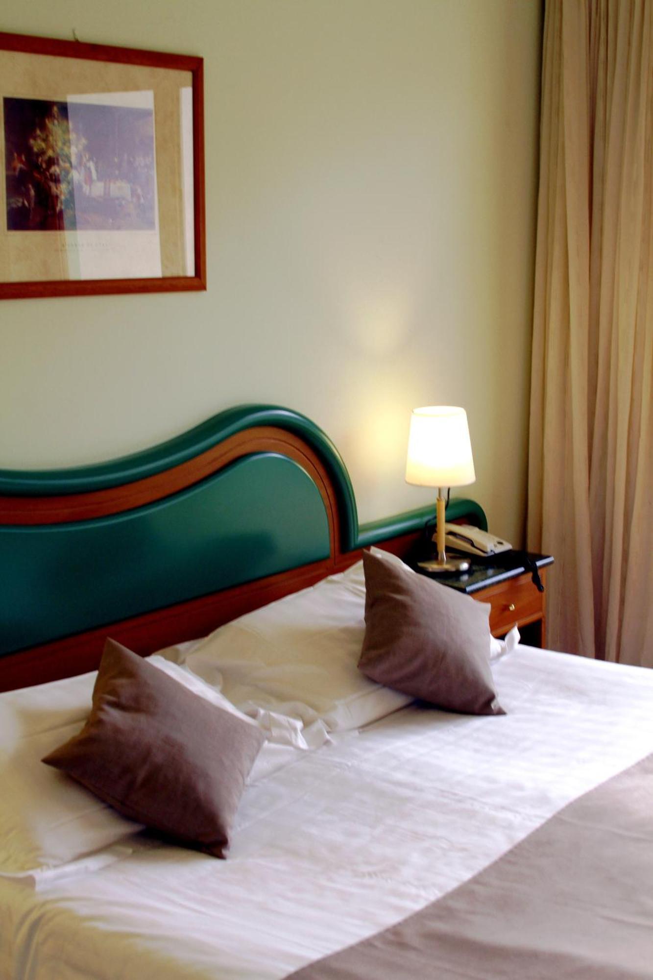 La Fonte Hotel Ome Ngoại thất bức ảnh