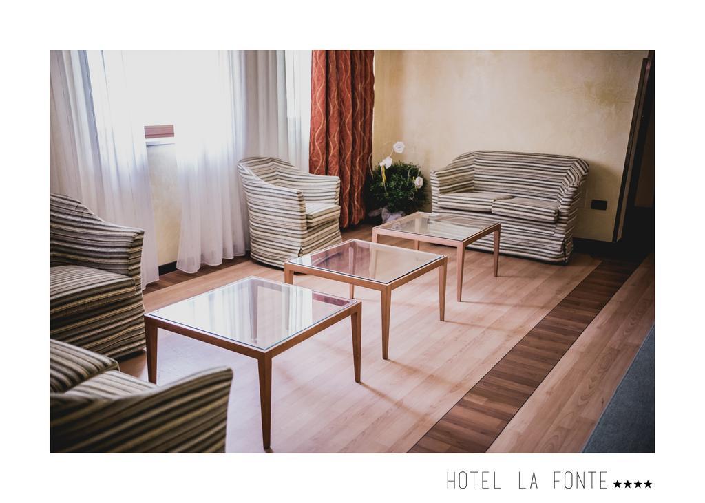 La Fonte Hotel Ome Ngoại thất bức ảnh