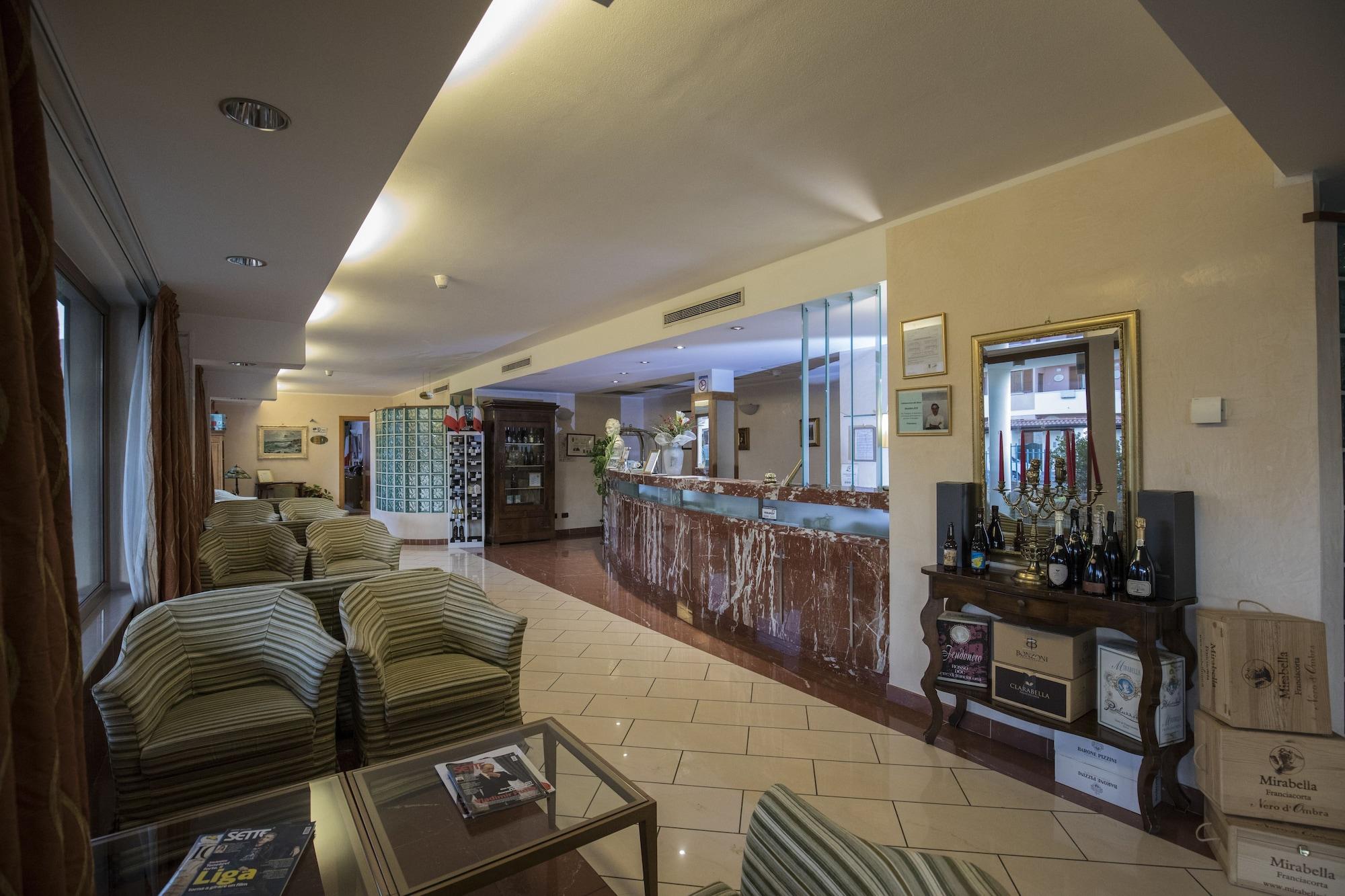 La Fonte Hotel Ome Ngoại thất bức ảnh